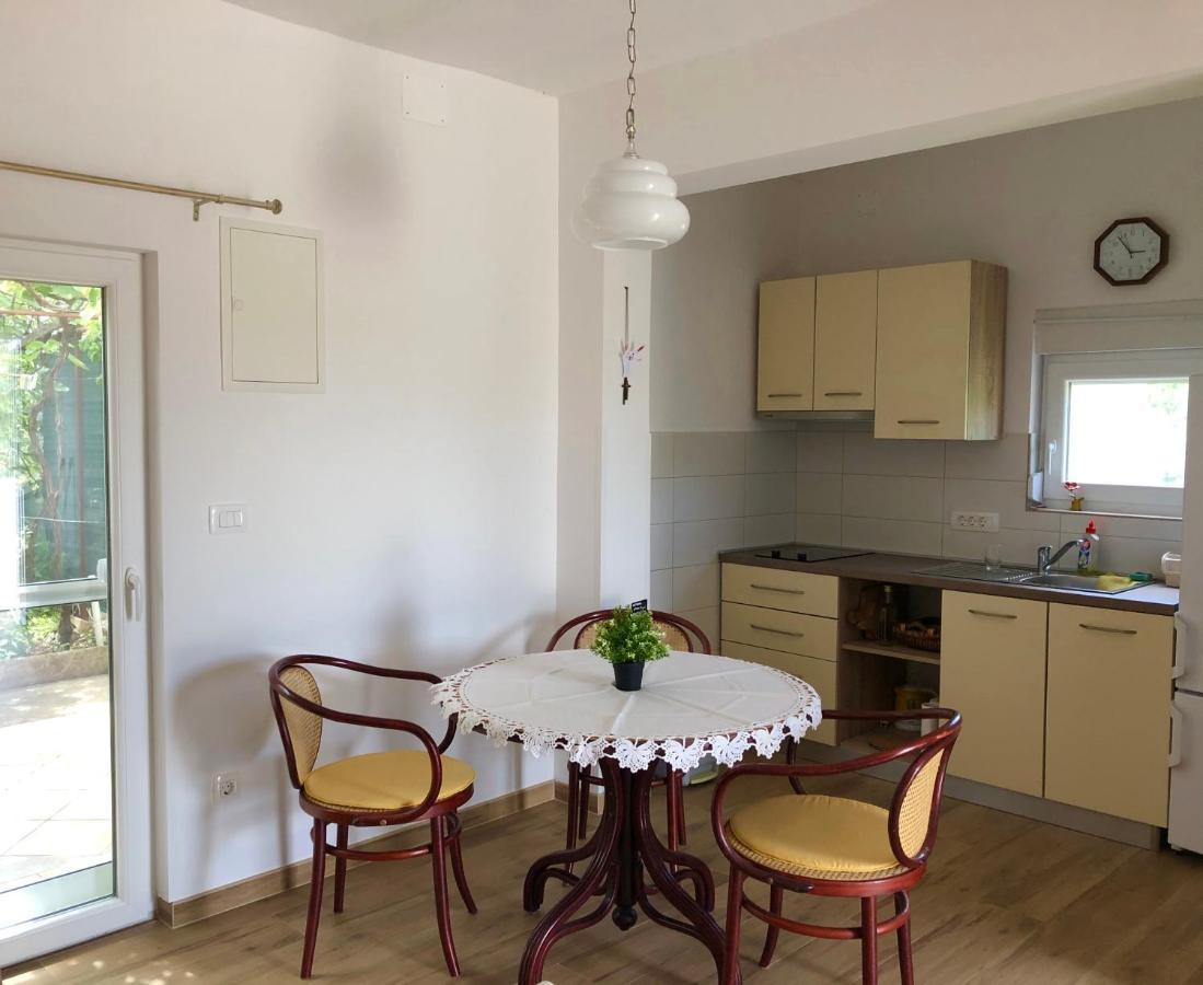 Apartmani Stellar Малинська Екстер'єр фото